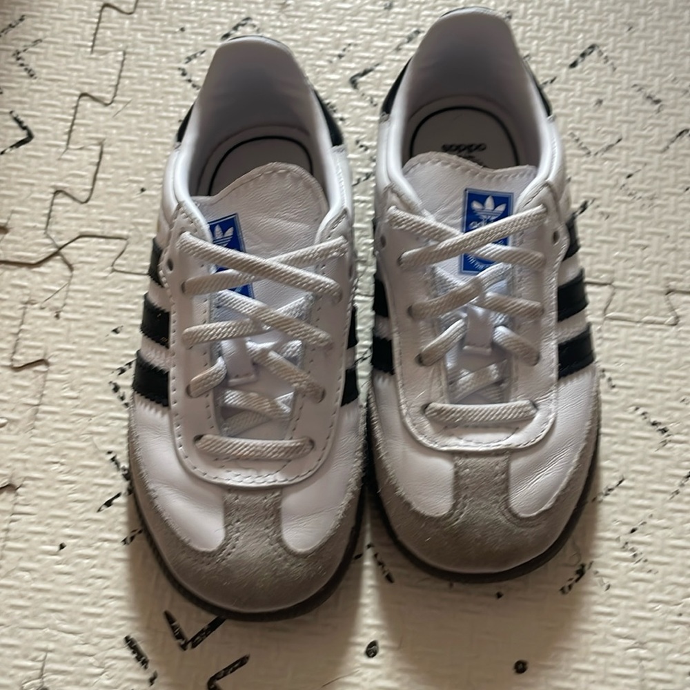 Worn once- Adidas sambas